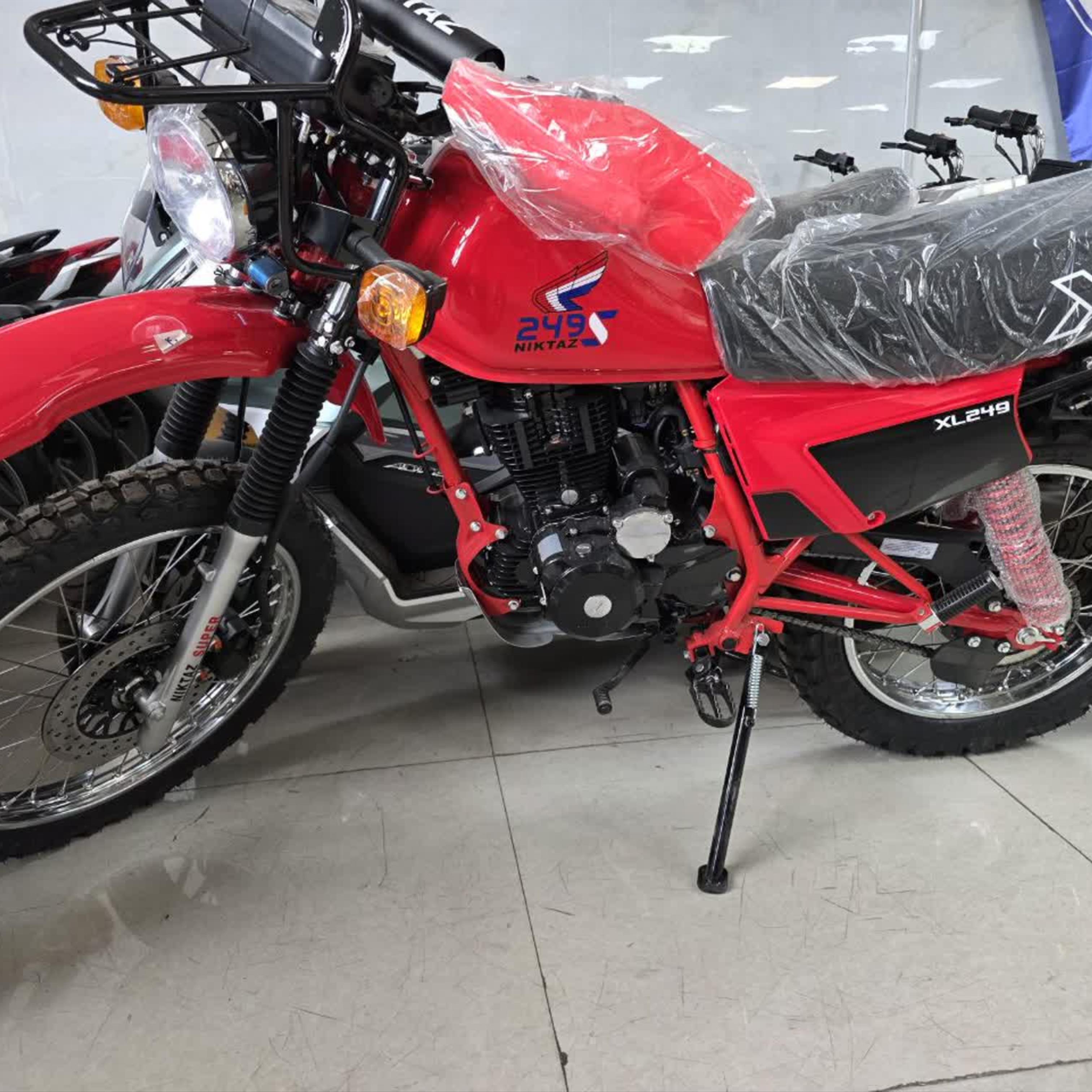 موتورسیکلت نیکتاز XL 250 مدل 1405